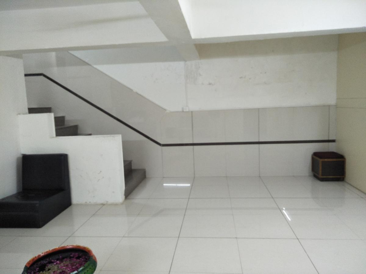 Night Halt Dormitory Ahmedabad Extérieur photo
